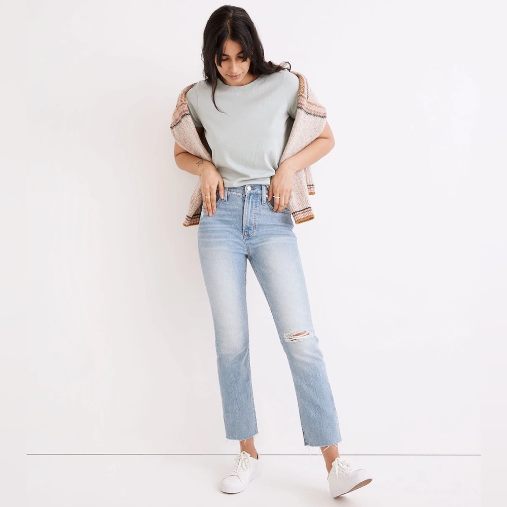 Madewell Perfect Vintage Jean in Coney Wash: Destroyed Edition Size 28